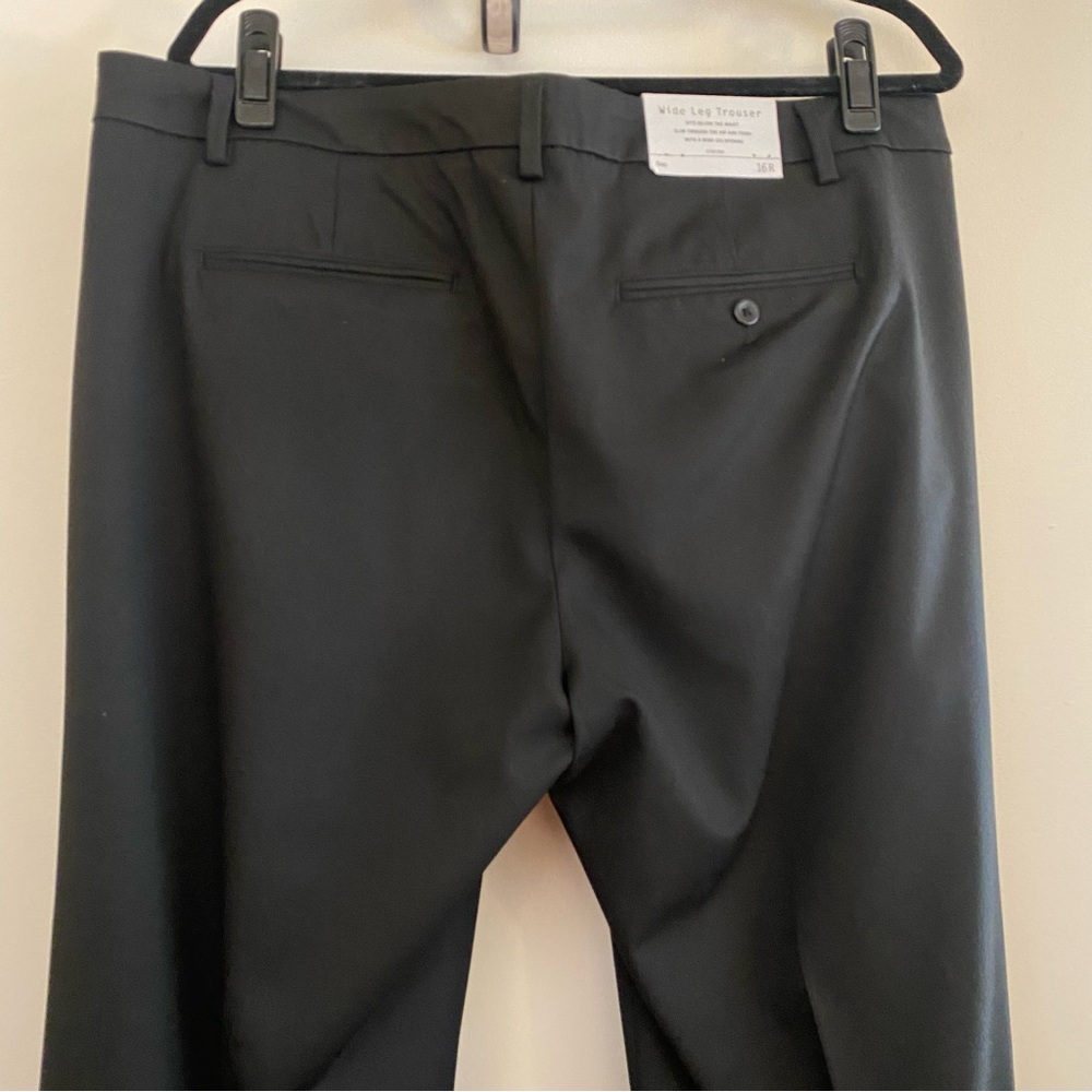 NWT GAP wide leg black size 16 pants. - Picture 6 of 6